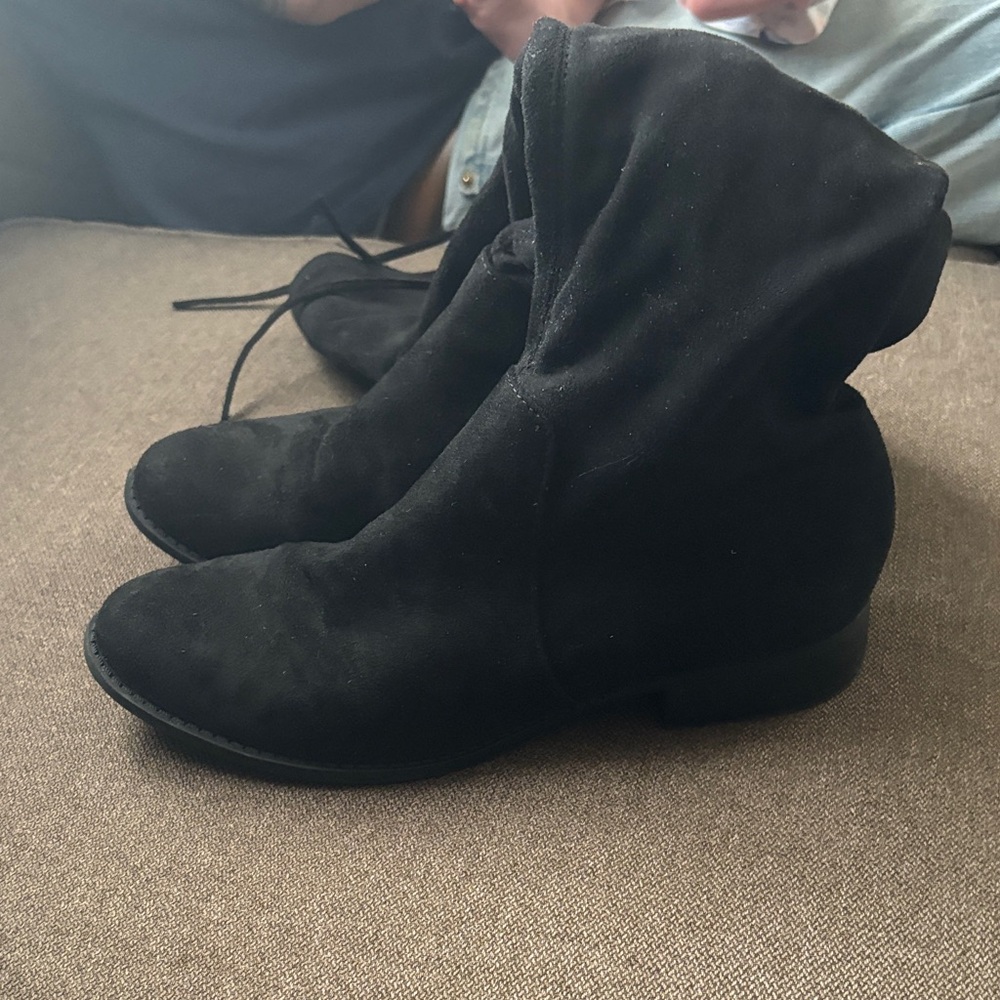 Women’s Black Suede knee high Boots